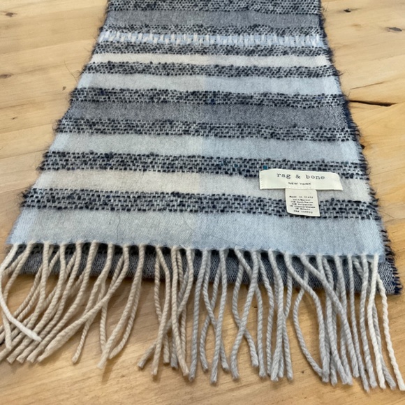 RAG & BONE SCARF - Picture 2 of 4